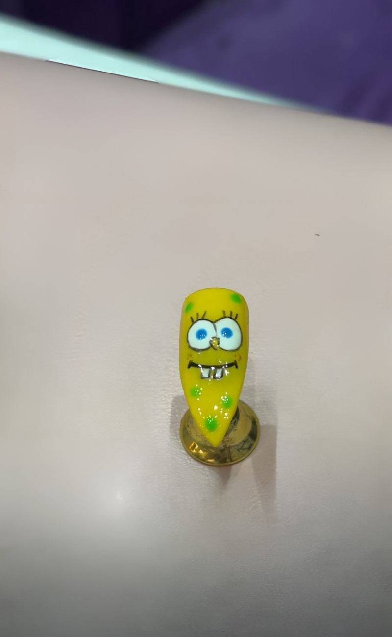 SpongeBob Nail Art